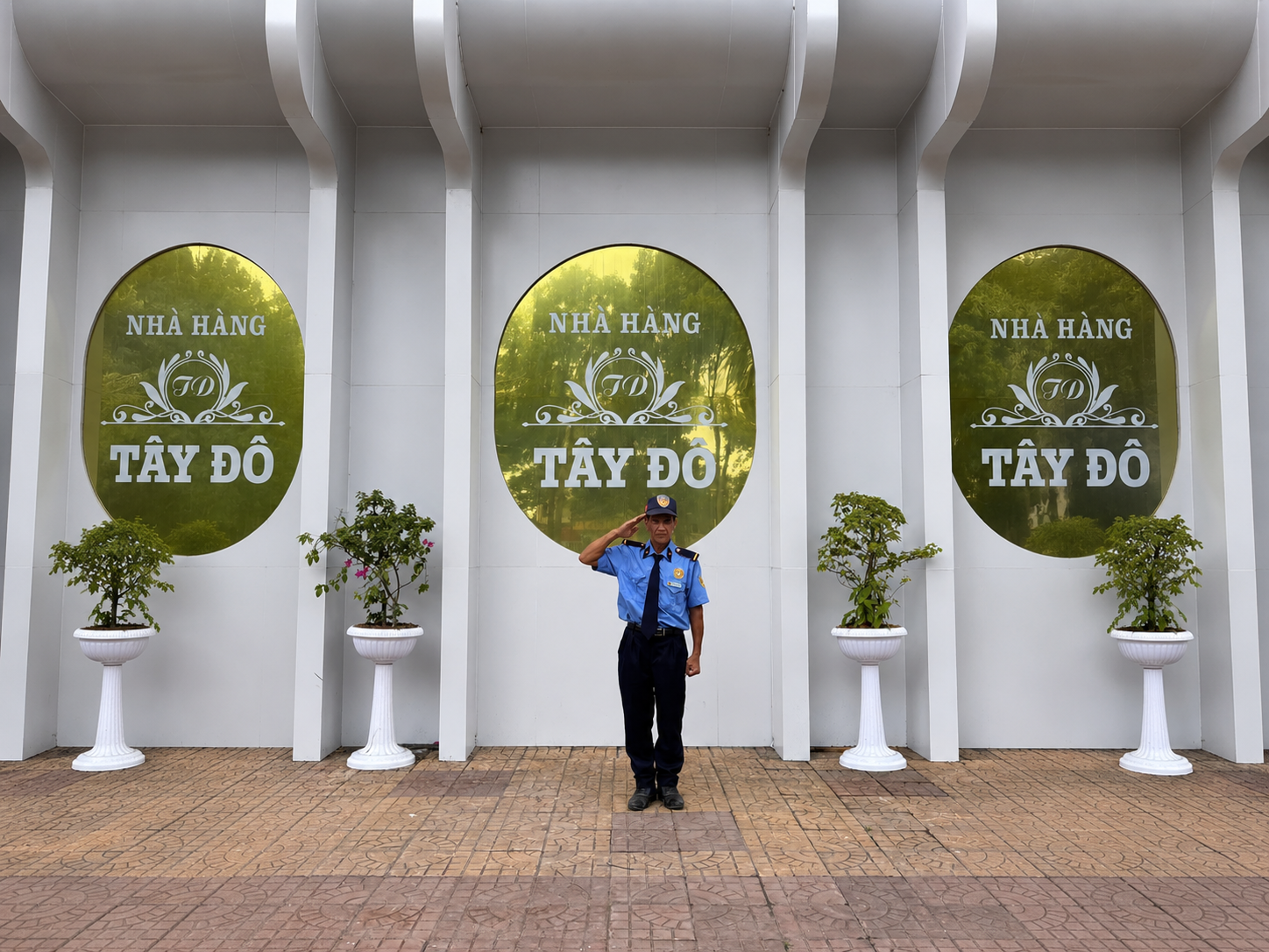 Nhà hàng Tây Đô